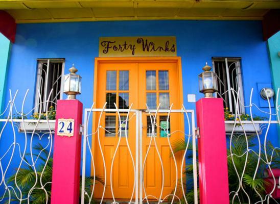 Forty Winks Inn Port of Spain Exterior foto